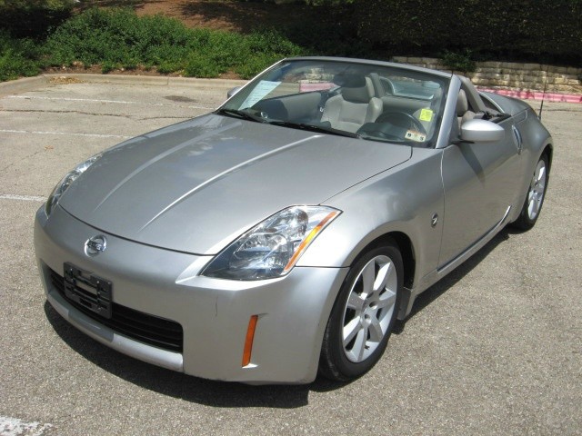 2004 Nissan 350z 2dr roadster enthusiast #5