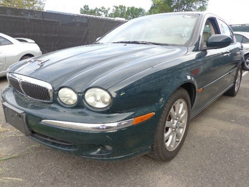 Jaguar Car 2002