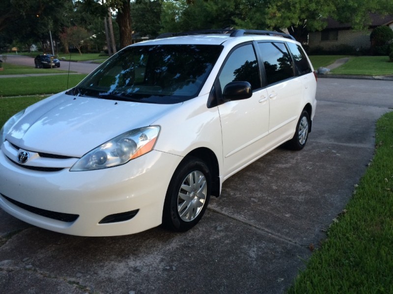 2007 Toyota Sienna 5dr 7 Passenger Van Ce Fwd Natl Dibo S Auto