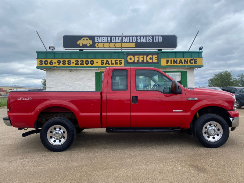 Ford F-250 Super Duty XL Extended Cab 4WD 2005