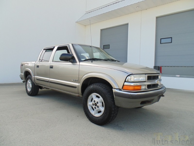 2001 Chevrolet S 10 Crew Cab 123 Wb 4wd Ls