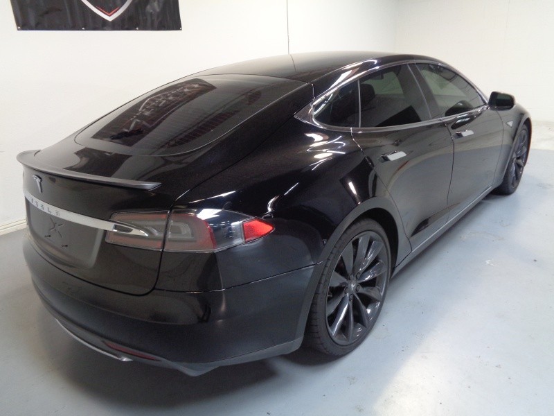 2012 Tesla Model S 4dr Sdn Performance