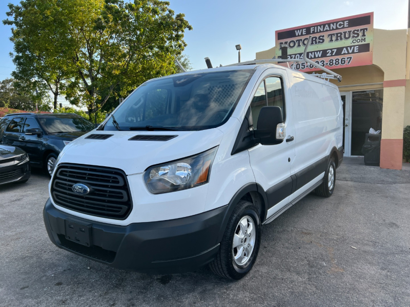 2017 Ford Transit Cargo 150 3dr SWB Low Roof Cargo Van with 60/40 Passenger Side Doors