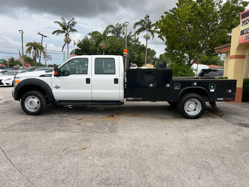 2015 Ford F-550 Super Duty Chassis XL Crew Cab DRW 4WD