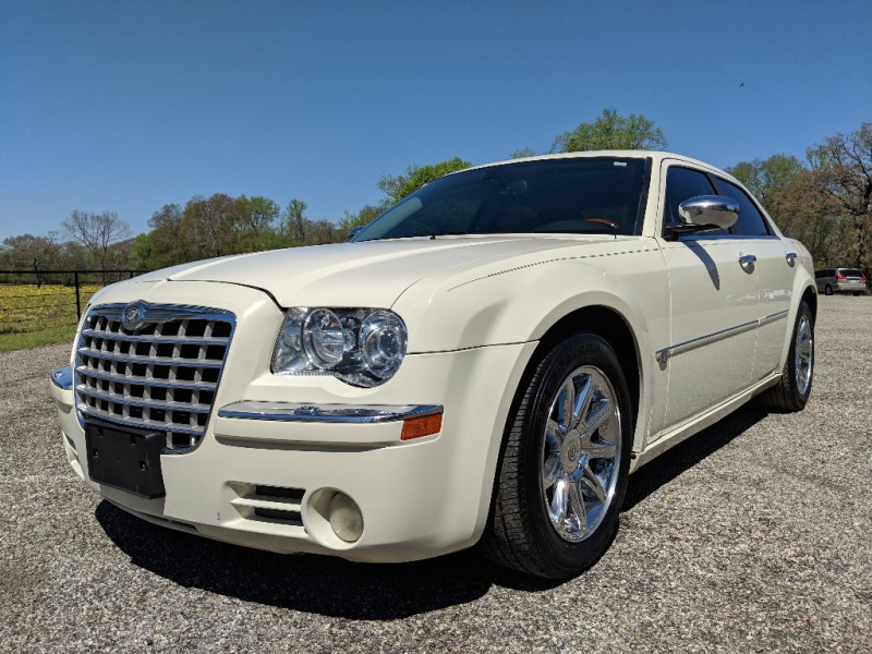 2006 Chrysler 300 4dr Sdn 300c