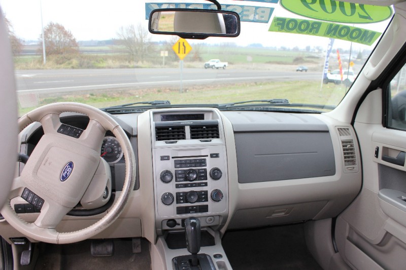 2009 Ford Escape 4wd 4dr V6 Auto Xlt